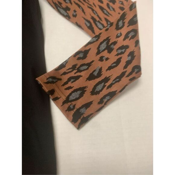 Cheetah Patterned Colorblock Dress - Picture 5 of 13